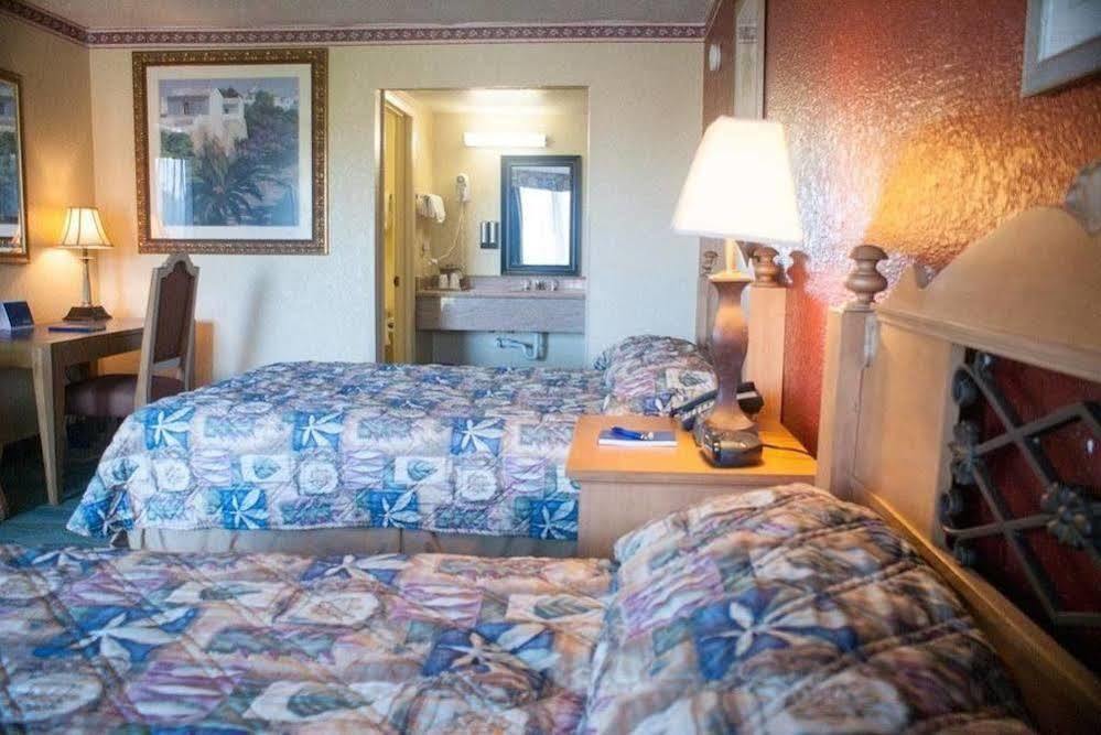 Polynesian Inn เซนต์คลาวด์ ภายนอก รูปภาพ